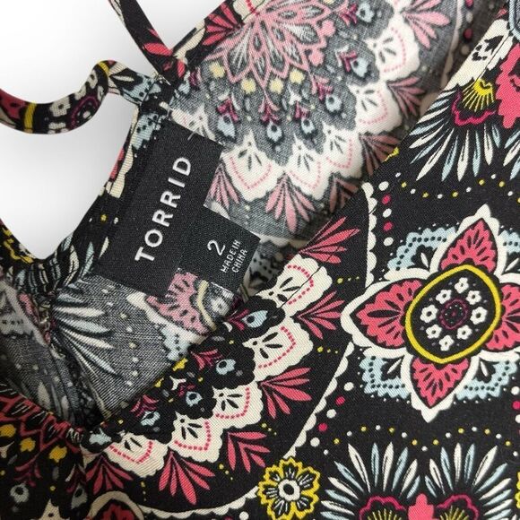 Torrid Medallion Print Lattice Challis V-Neck Flowy Dress Women’s Plus Size 2 2X - Picture 9 of 12